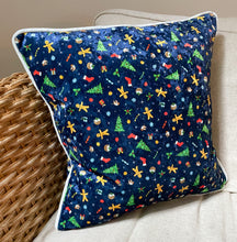 Load image into Gallery viewer, Christmas Velvet Cushion (Cover only)
