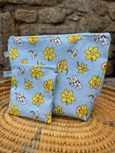 Load image into Gallery viewer, Daffodil Wash Bag and/or Purse
