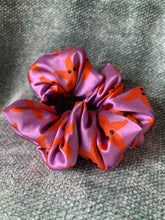 Load image into Gallery viewer, Silky Starfish Scrunchie
