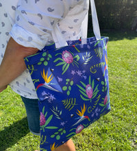 Load image into Gallery viewer, Protea Paradise Tote Bag
